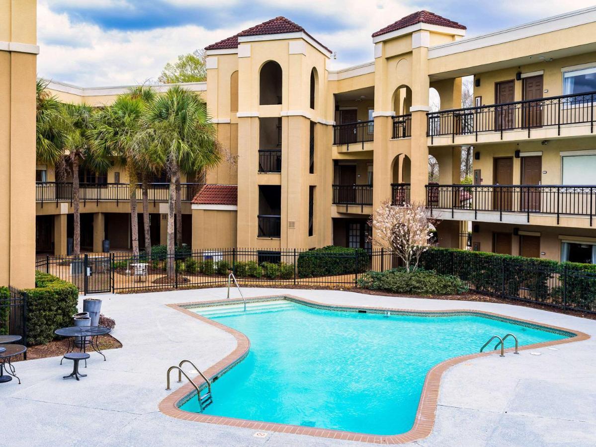 Comfort Suites Baton Rouge South I-10 Bagian luar foto