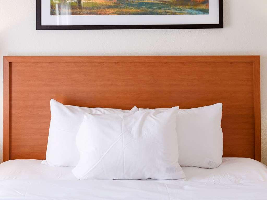 Comfort Suites Baton Rouge South I-10 Ruang foto