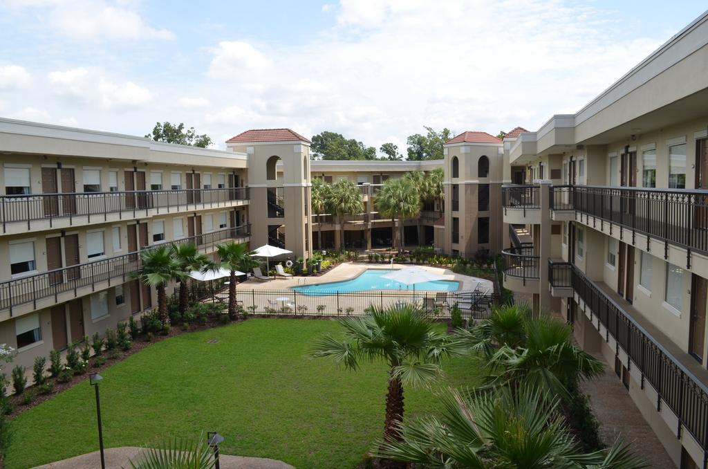 Comfort Suites Baton Rouge South I-10 Bagian luar foto